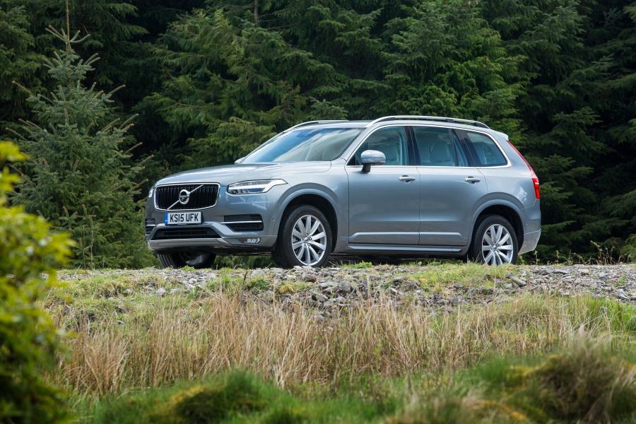  Volvo XC90 D5 Momentum 2015 года  (UK) (фото 27 из 30)